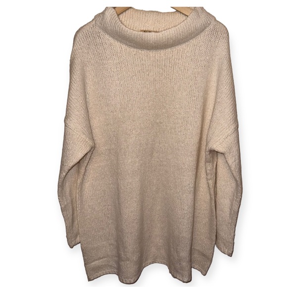 EUC All Worthy Sweater - Picture 1 of 3